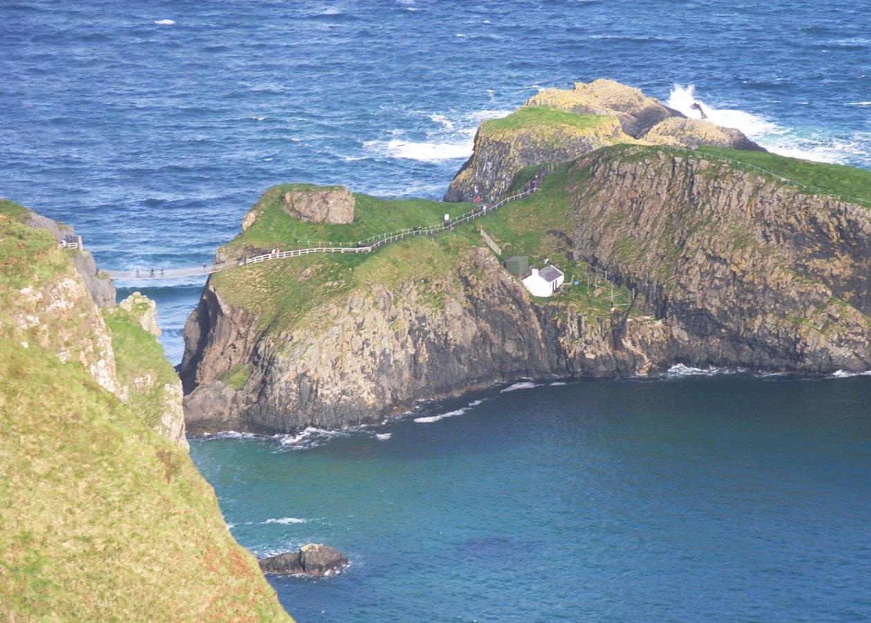 Main Street Cottage, Ballintoy Kültér fotó